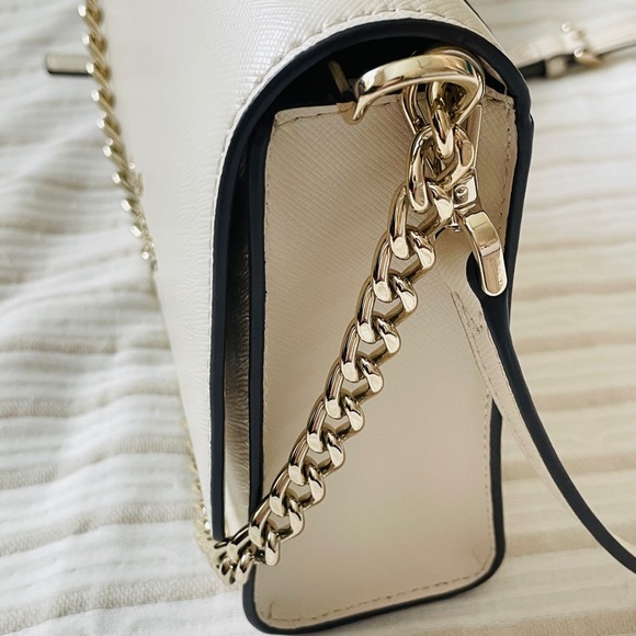 Kate Spade ♠️Handbag Madison Medium Crossbody Meringue Cream Off-White - Picture 3 of 11